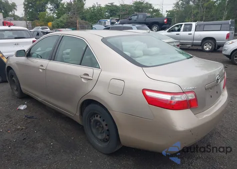 2008 Toyota Camry Le z USA, uszkodzony, nr VIN 4T1BE46K08U777336